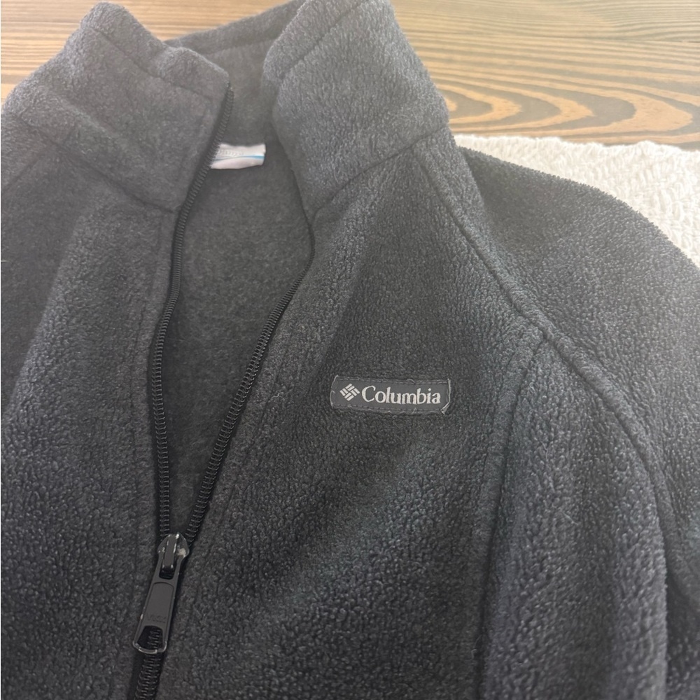 Columbia Charcoal Fleece Jacket - Picture 2 of 3